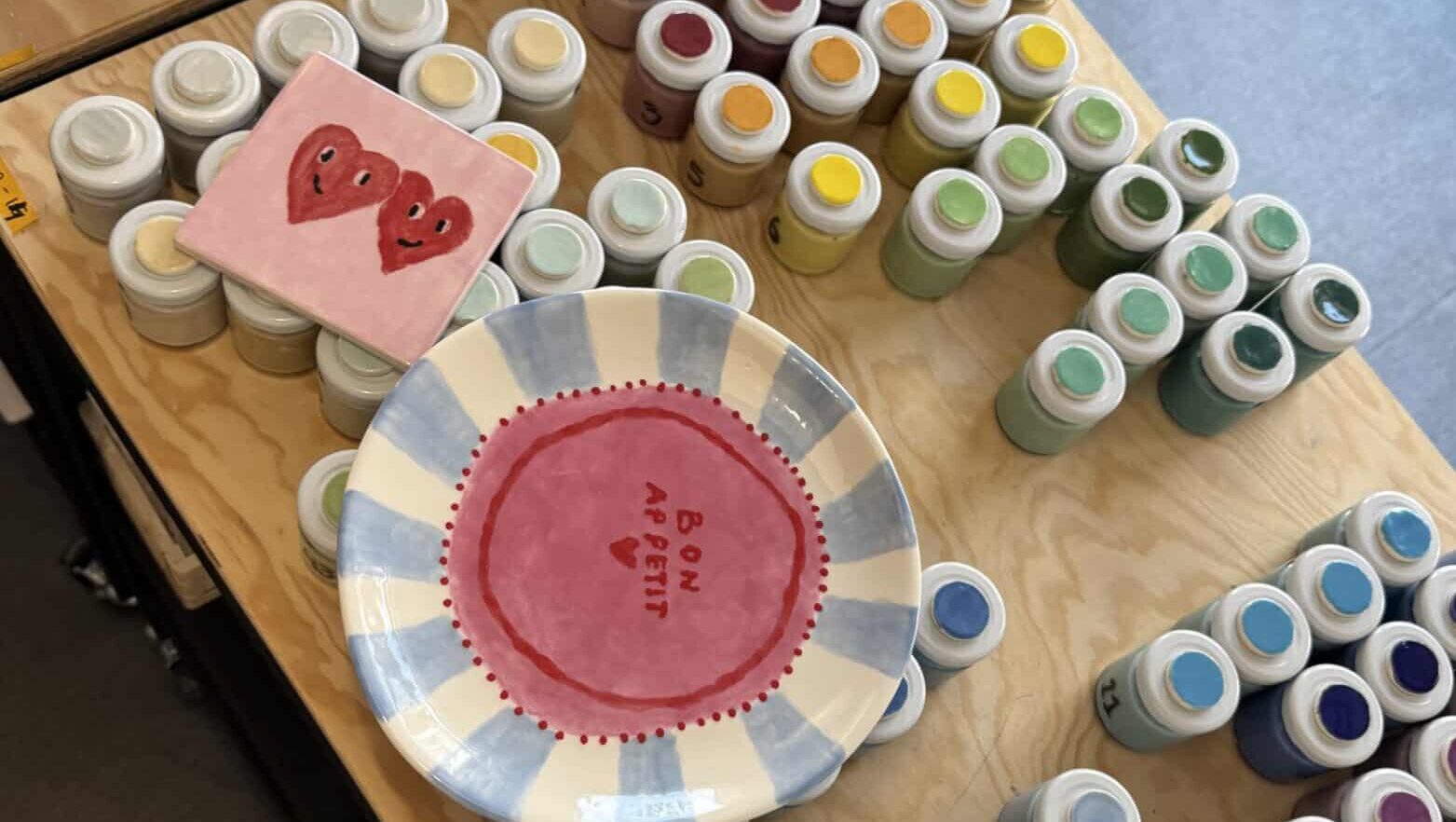 What is underglaze? Your guide to painting pottery (2025)